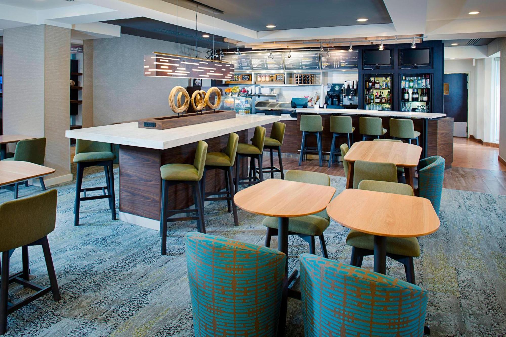 Courtyard By Marriott West Palm Beach Airport Exterior photo