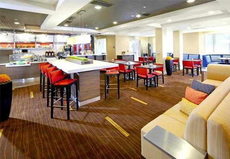 Courtyard By Marriott West Palm Beach Airport Exterior photo